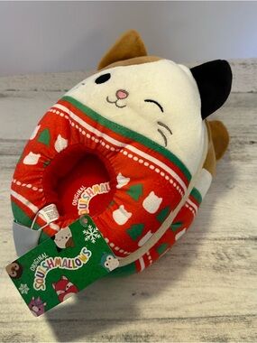 Official Squishmallows Christmas Sweater Cam the Cat Slippers Size 11-12 NEW